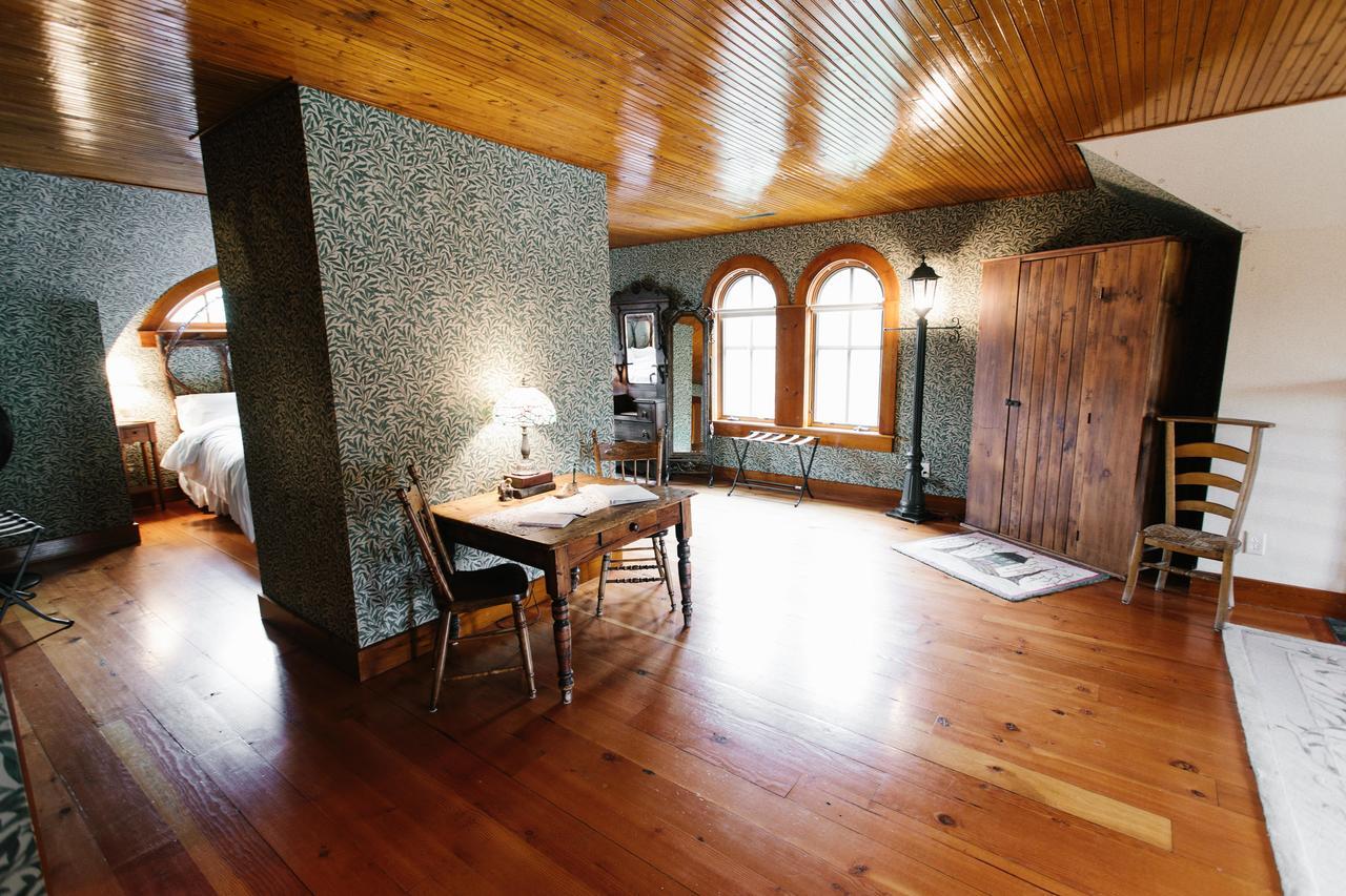 Round Barn Farm B & B Event Center 雷德温 外观 照片